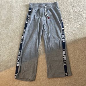 Tommy Hildiger size M wide leg sweat pants